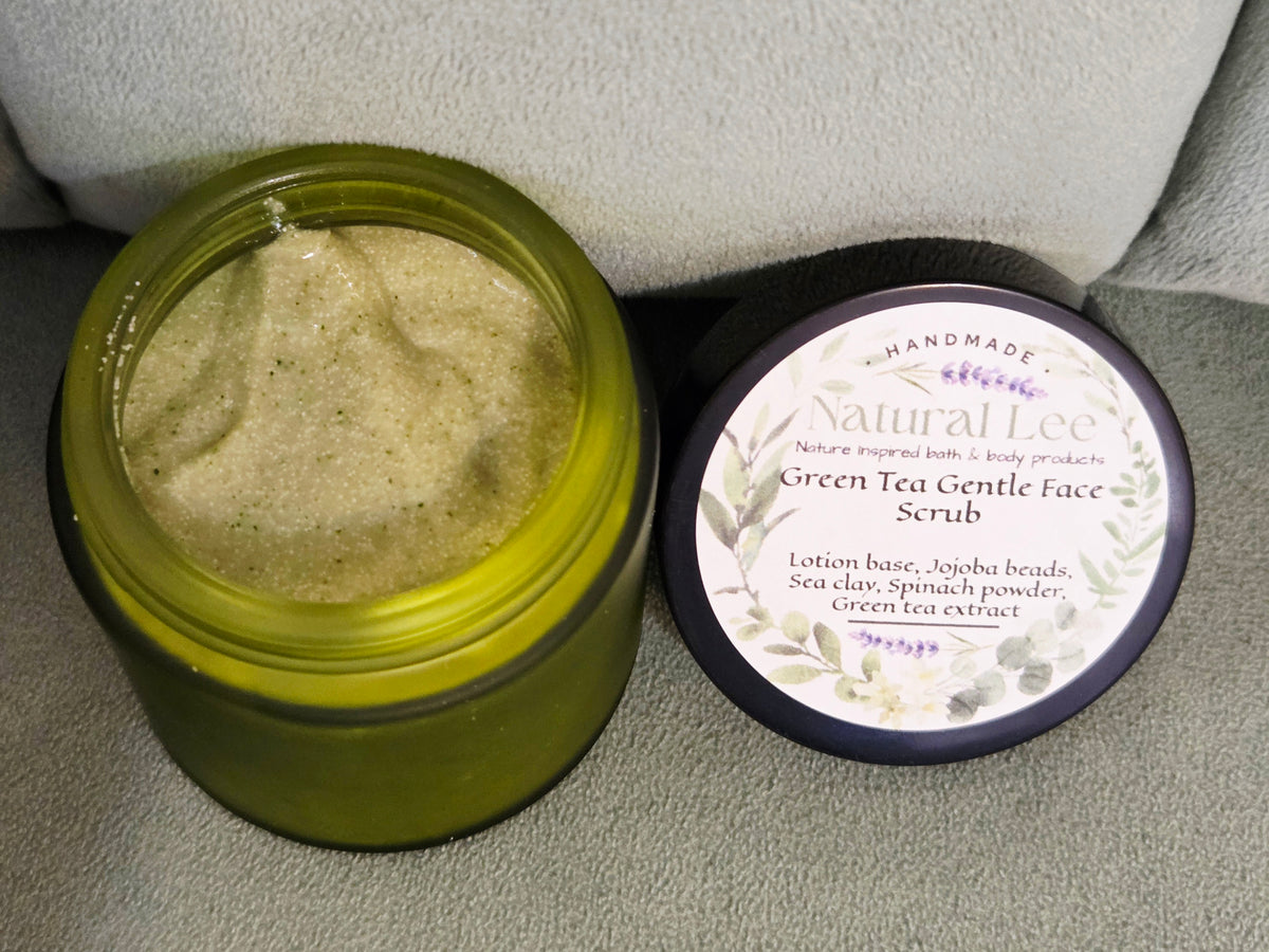 Handmade Green Tea Facial Scrub – Gentle Exfoliating with Jojoba Beads & Sea Clay