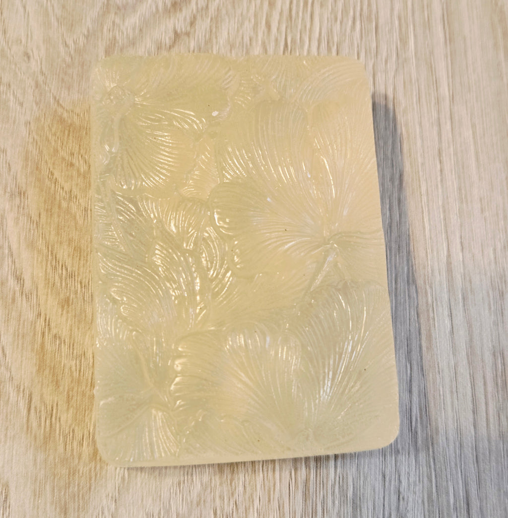 Handmade Honey, Oatmeal & Shea Butter Soap – Milk & Honey Scent | Approximately 4 oz